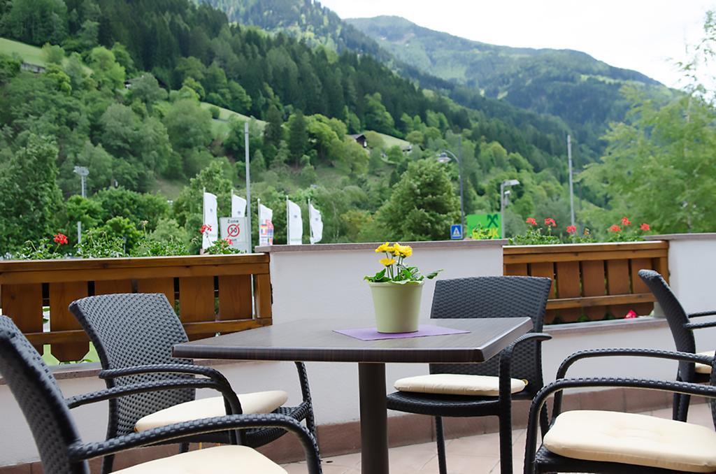 Garni Gruenau Hotel San Martino In Passiria  Kültér fotó