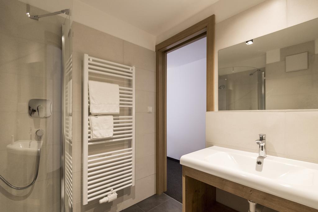 Garni Gruenau Hotel San Martino In Passiria  Kültér fotó